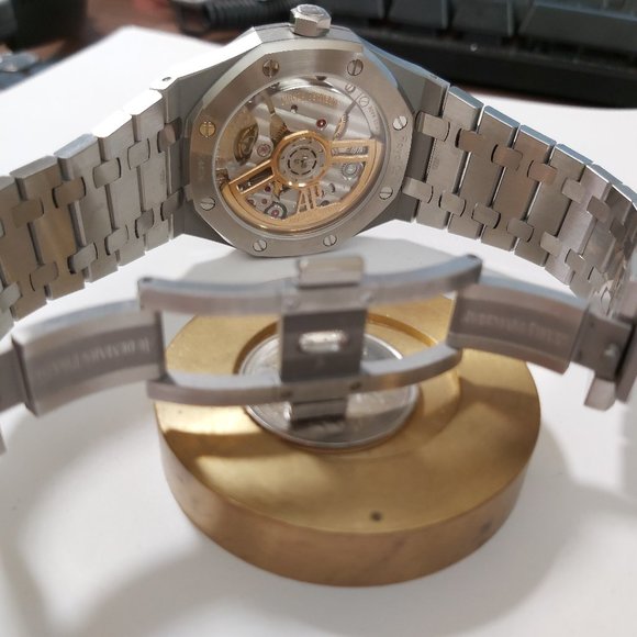 Audemars Piguet Royal Oak 41mm 15500 Basel 2019 SS/SS Black - Picture 9 of 17
